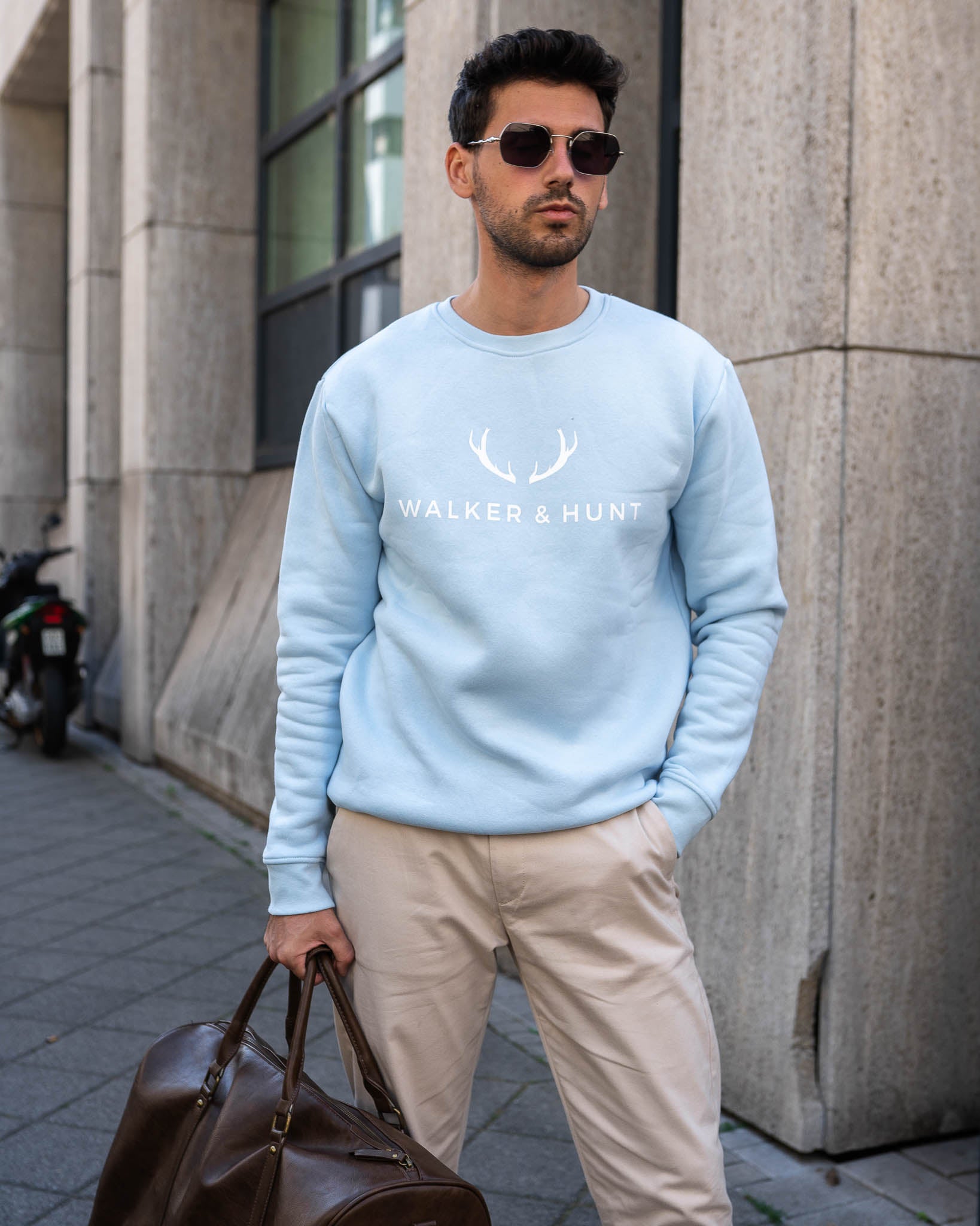 Signature Crew - Light Blue - Walker & Hunt Sweaters